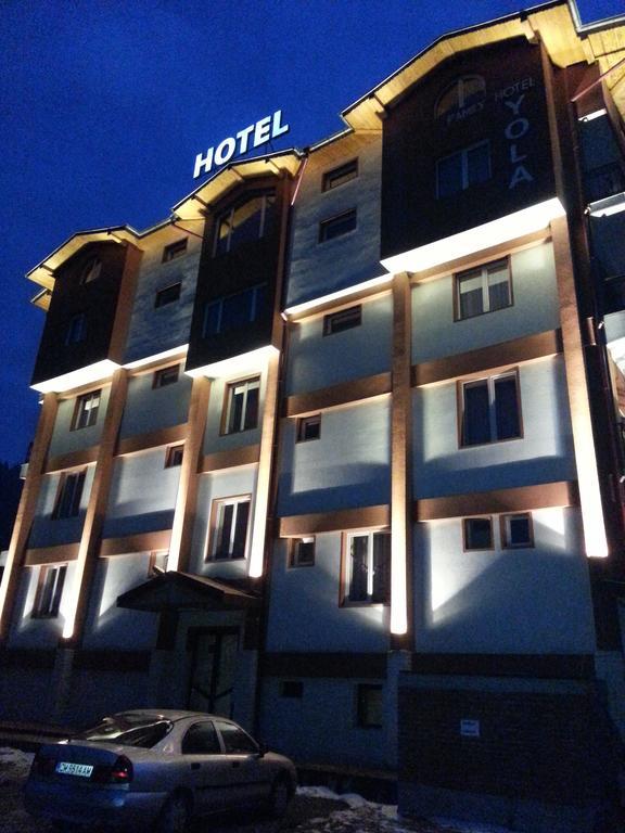 Family Hotel Yola Чепеларе Экстерьер фото
